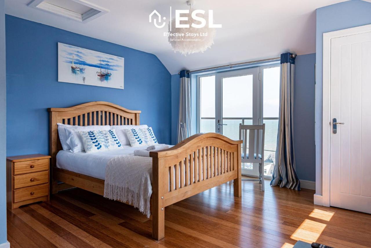 4 En Bedroom Overlooking New Quay Sea Holiday home